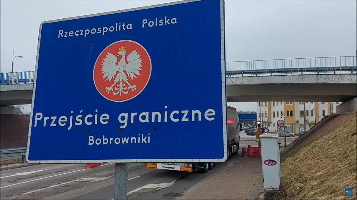 Poľsko otvorilo dva cestné priechody s Bieloruskom